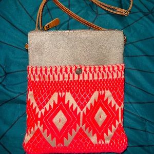 Myra Crossbody Bag